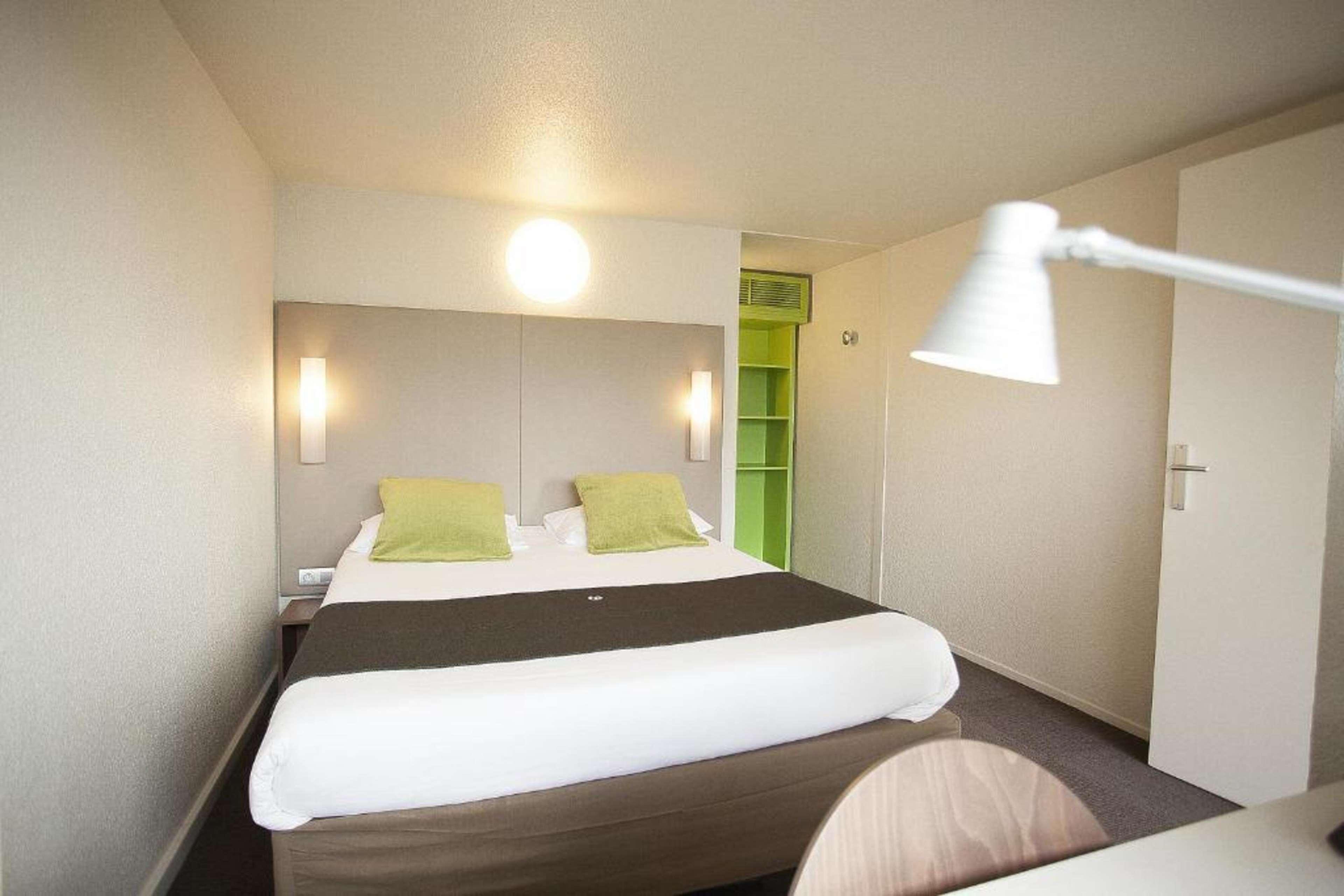 Campanile Bourges Nord - Saint-Doulchard Hotel Ngoại thất bức ảnh